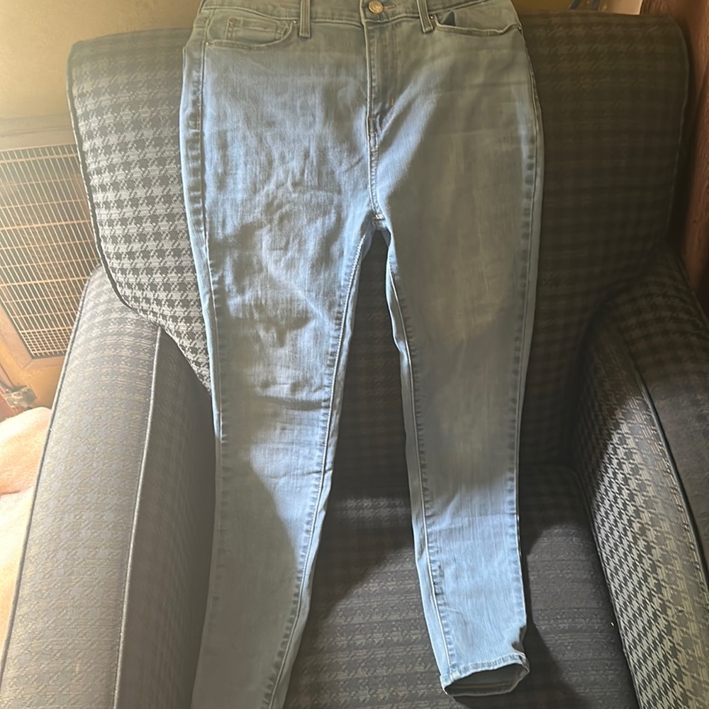 levi high rise jeggings